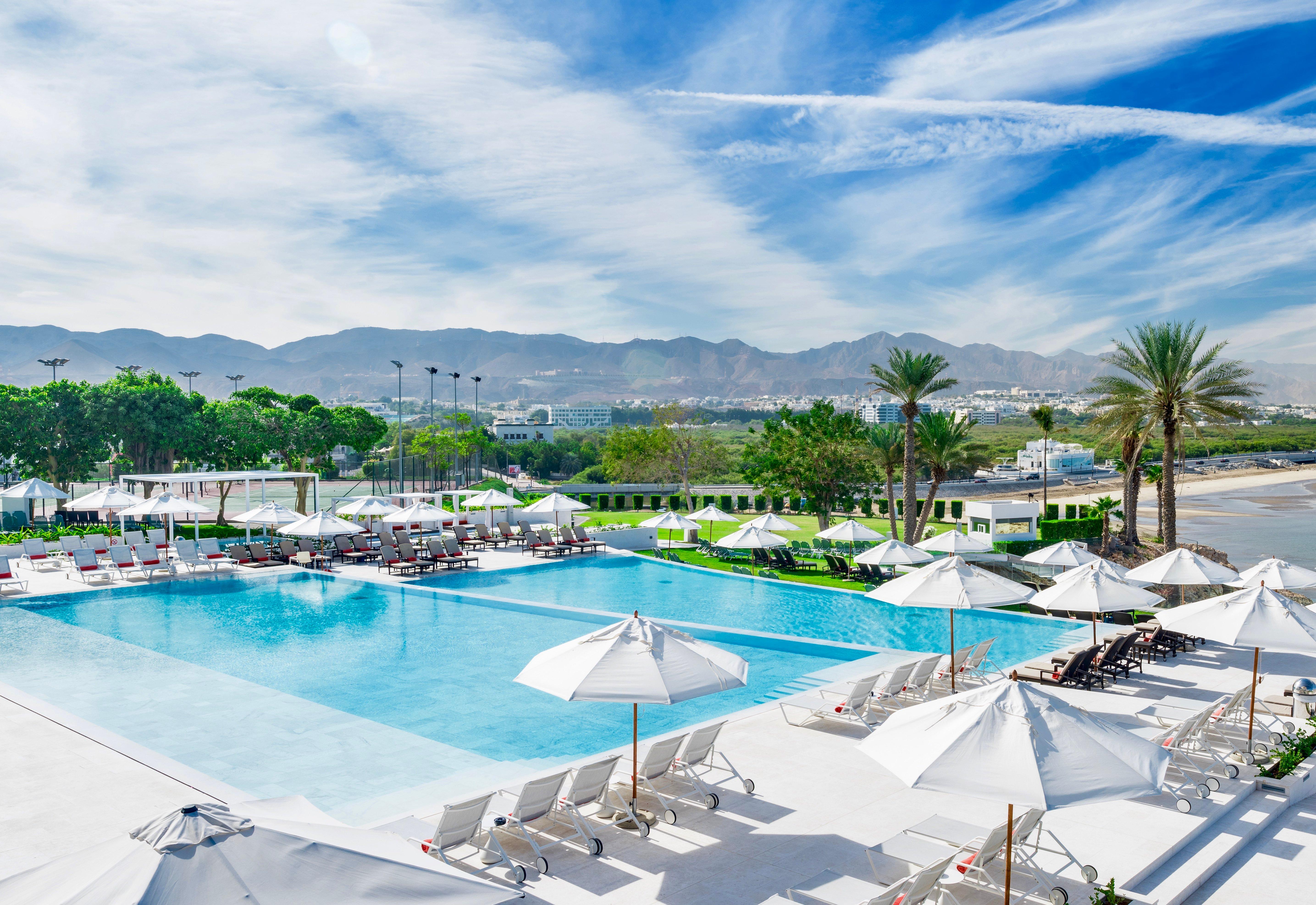 Crowne Plaza Muscat By Ihg Hotell Exteriör bild