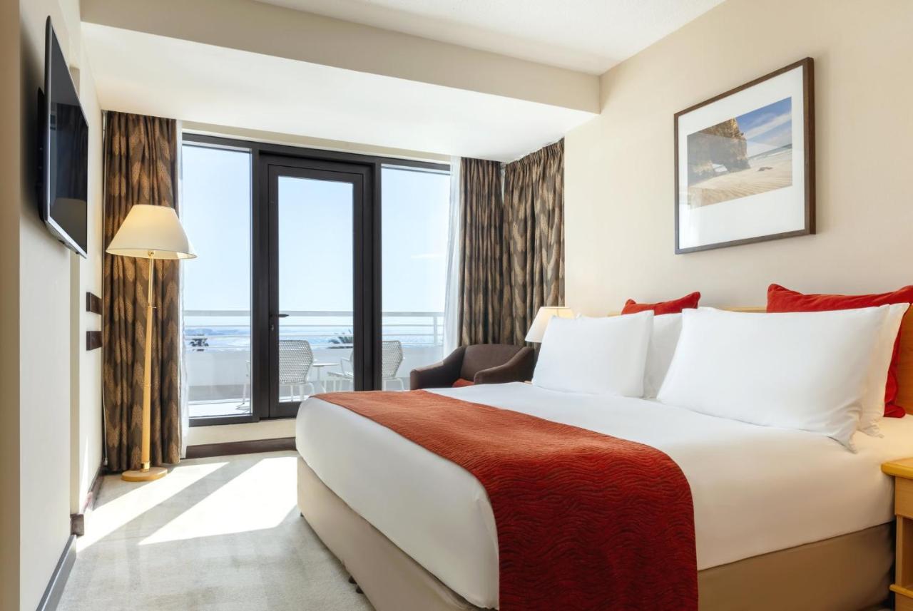 Crowne Plaza Muscat By Ihg Hotell Exteriör bild