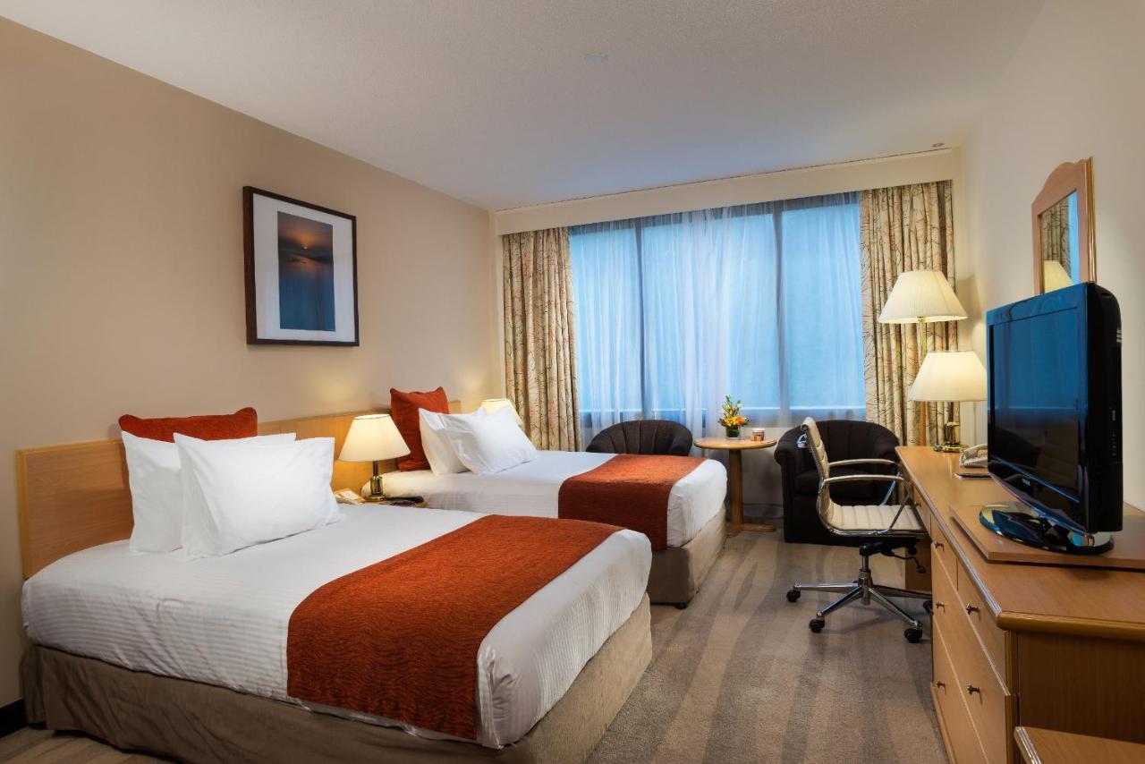 Crowne Plaza Muscat By Ihg Hotell Exteriör bild