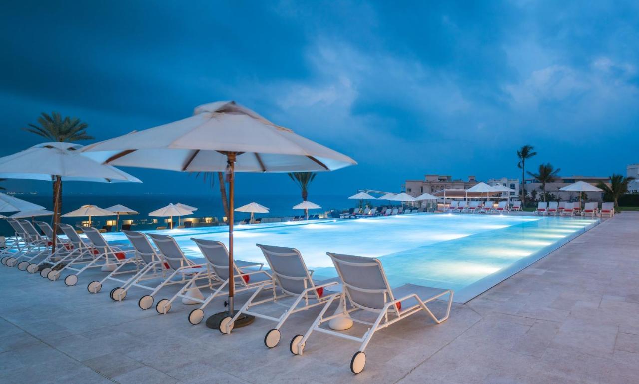 Crowne Plaza Muscat By Ihg Hotell Exteriör bild